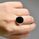 Vintage 1970s Black Onyx 9ct Yellow Gold Signet Ring