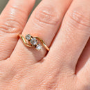 爱德华时代 1916 年 18 克拉黄金三部曲钻石订婚戒指（0.40 克拉）