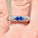 矢车菊蓝宝石和钻石密镶戒指戒圈（1.15 克拉）
