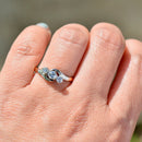 三部曲钻石订婚戒指（0.36 克拉）