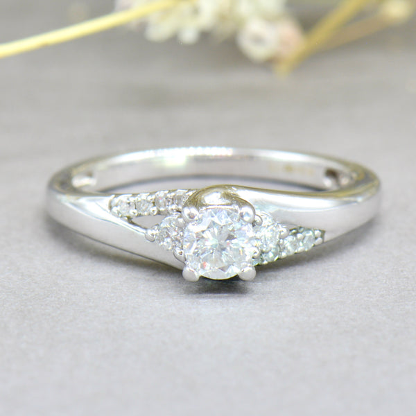 9ct White Gold Diamond Engagement Ring (0.40ct)