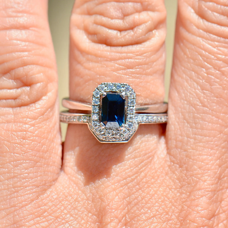 18ct White Gold Sapphire & Diamond Engagement Ring and Wedding Band Set