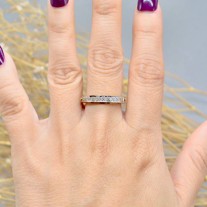 Vintage Hidden ‘I Love You’ Message Diamond Ring in 9ct Yellow Gold (0.10ct)