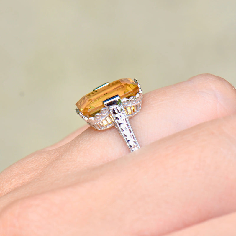 Vintage Golden Yellow Citrine 18ct White Gold Dress Ring (4.43cts)