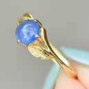 Vintage Sapphire Cabochon Leaf Design Ring (0.95ct)