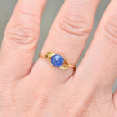 Vintage Sapphire Cabochon Leaf Design Ring (0.95ct)