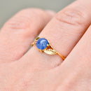 Vintage Sapphire Cabochon Leaf Design Ring (0.95ct)
