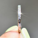 预留 - 装饰艺术 1930 年代/40 年代半永恒钻石及雕刻 18ct 白金和铂金戒指（0.35 克拉）