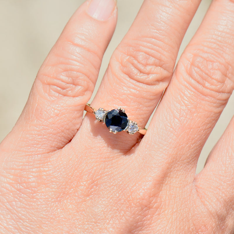 Vintage 1970s Sapphire and Diamond 18ct Yellow Gold Three-Stone Ring (1.27cts)