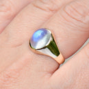 Vintage 1970s Moonstone 9ct Yellow Gold Signet Ring (2.67cts)