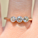 爱德华风格老式切割钻石 18ct 黄金和铂金三部曲订婚戒指（0.42ct）