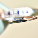 蓝宝石和钻石 18ct 白金半永恒可叠戴戒指（0.60 克拉）