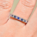 蓝宝石和钻石 18ct 白金半永恒可叠戴戒指（0.60 克拉）