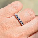 蓝宝石和钻石 18ct 白金半永恒可叠戴戒指（0.60 克拉）