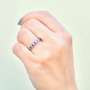 蓝宝石和钻石 18ct 白金半永恒可叠戴戒指（0.60 克拉）