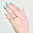 蓝宝石和钻石 18ct 白金半永恒可叠戴戒指（0.60 克拉）