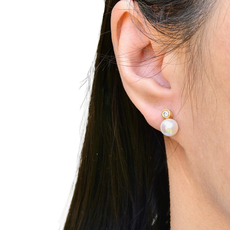 18ct Yellow Gold Pearl & Diamond Earrings