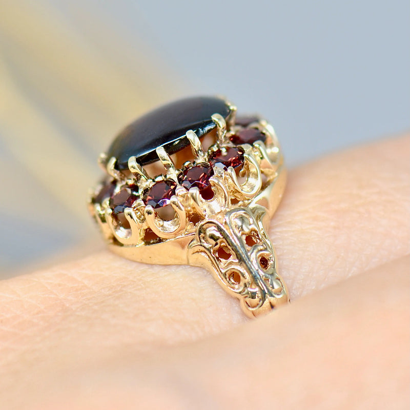 Vintage 1970s Garnet 9ct Yellow Gold Cluster Dress Ring