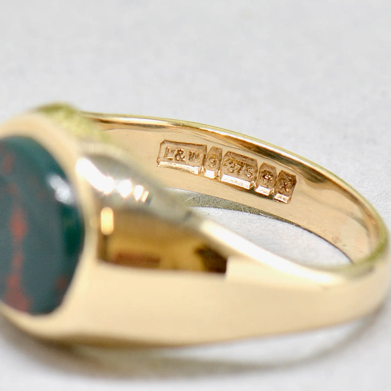 Vintage 1970s East-West Set Bloodstone 9ct Yellow Gold Signet Ring