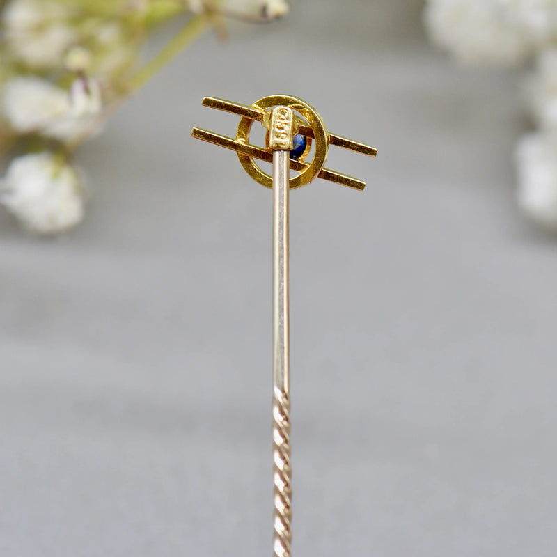 Vintage Old-Cut No Heat Blue Sapphire 15ct/9ct Yellow Gold Stick Pin/Lapel Pin/Tie Pin Boxed