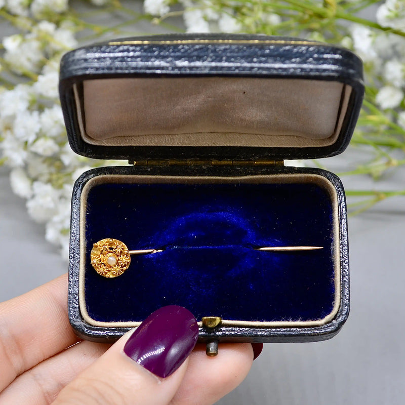Antique Victorian 15ct/9ct Gold Textured Floral & Seed Pearl Stick Pin/Lapel Pin/Tie Pin Boxed