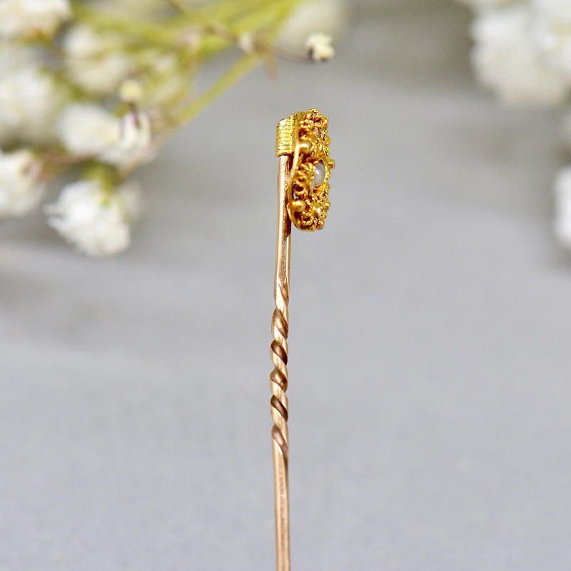 Antique Victorian 15ct/9ct Gold Textured Floral & Seed Pearl Stick Pin/Lapel Pin/Tie Pin Boxed