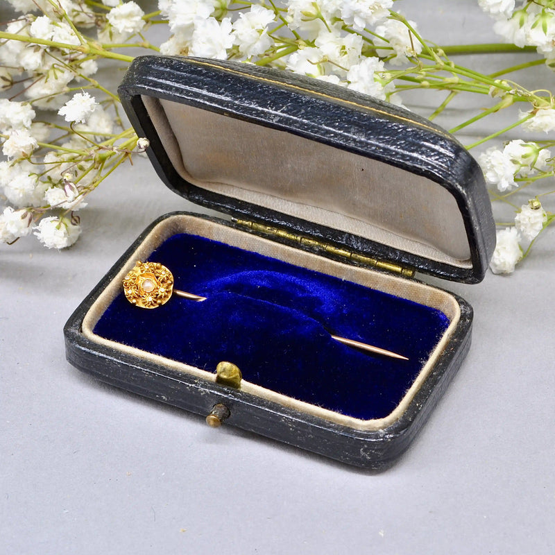 Antique Victorian 15ct/9ct Gold Textured Floral & Seed Pearl Stick Pin/Lapel Pin/Tie Pin Boxed
