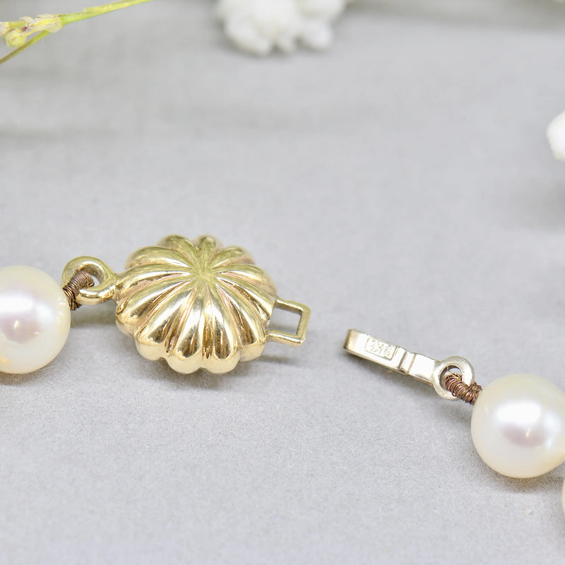 Vintage Akoya Pearl Necklace with 9ct Yellow Gold Flower Clasp (6.5–7 mm)