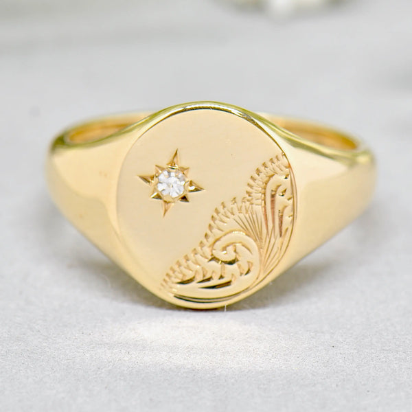 Vintage 1970s Diamond Star Signet Ring in 9ct Yellow Gold