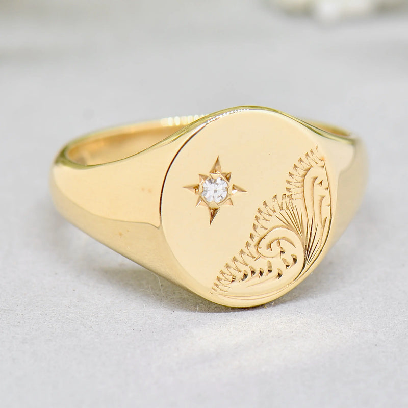 Vintage 1970s Diamond Star Signet Ring in 9ct Yellow Gold