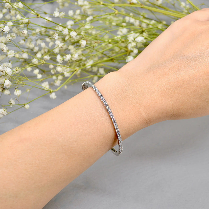 Diamond Line Bangle in 14ct White Gold (1.44cts)