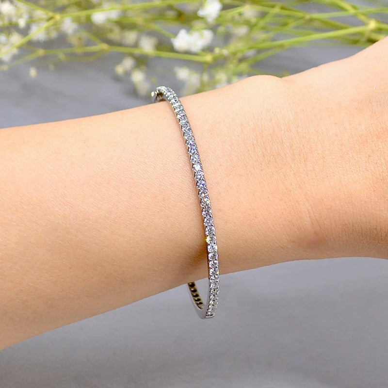 Diamond Line Bangle in 14ct White Gold (1.44cts)