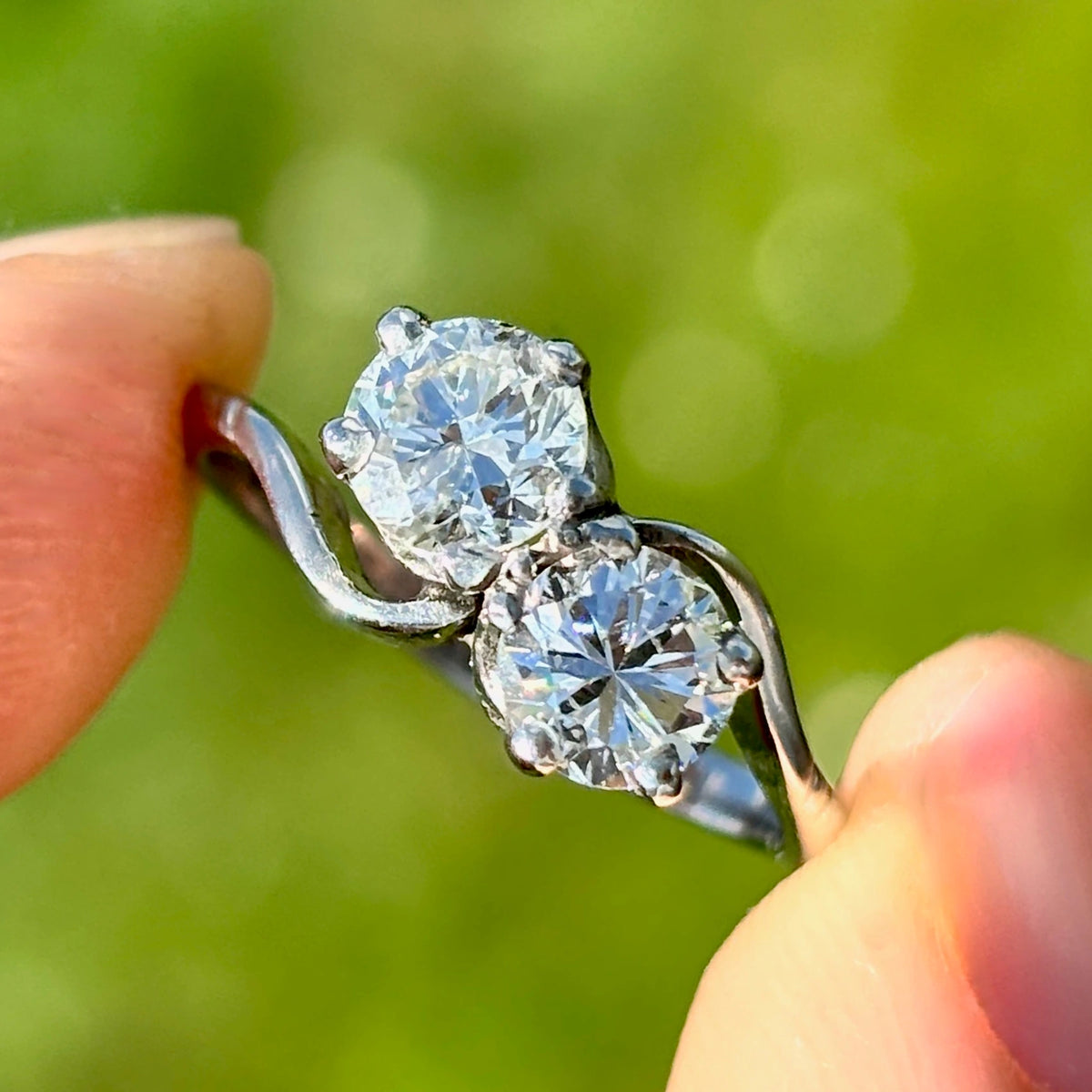 ヴィンテージ トワ・エ・モア ダイヤモンド プラチナ リング (約1.12ct)