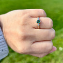 20世纪90年代复古款祖母绿钻石三石9K黄金戒指