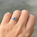 Art Deco Cornflower Blue Sapphire & Diamond Ring in 9ct Yellow Gold & Platinum, Circa 1930–40s