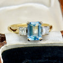Vintage Aquamarine & Diamond Trilogy Ring in 18ct Yellow Gold (1.30ct)
