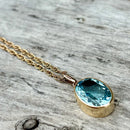 Vintage 9ct Yellow Gold Blue Topaz Pendant With 20 Inch Long Chain
