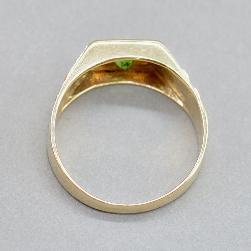 1970s Tsavorite Garnet 9ct Yellow Gold Signet Ring (0.23ct)