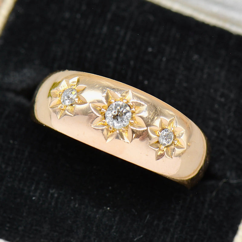 Antique Chester Hallmarked 1902 Trilogy Diamond Gypsy Set 18ct Yellow Gold Ring