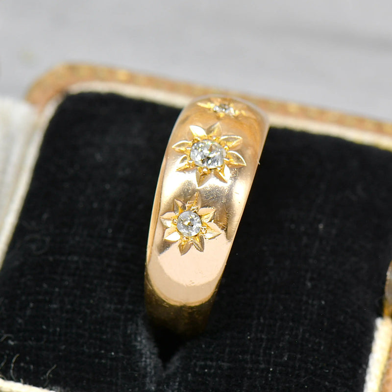 Antique Chester Hallmarked 1902 Trilogy Diamond Gypsy Set 18ct Yellow Gold Ring