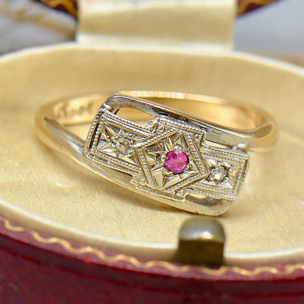 Art Deco 9ct Yellow Gold & Platinum Topped Ruby and Diamond Ring