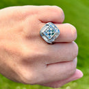 蓝色和白色钻石9K白金群镶戒指