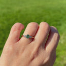 20世纪90年代复古款祖母绿钻石三石9K黄金戒指