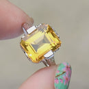 Vintage Golden Yellow Citrine 18ct White Gold Dress Ring (4.43cts)