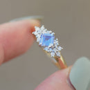 Vintage 1990s Cornflower Blue Sapphire and Diamond 18ct Yellow Gold Engagement Ring (0.85ct)