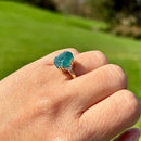 大斜方石和钻石18K黄金饰戒