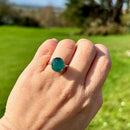 大斜方石和钻石18K黄金饰戒