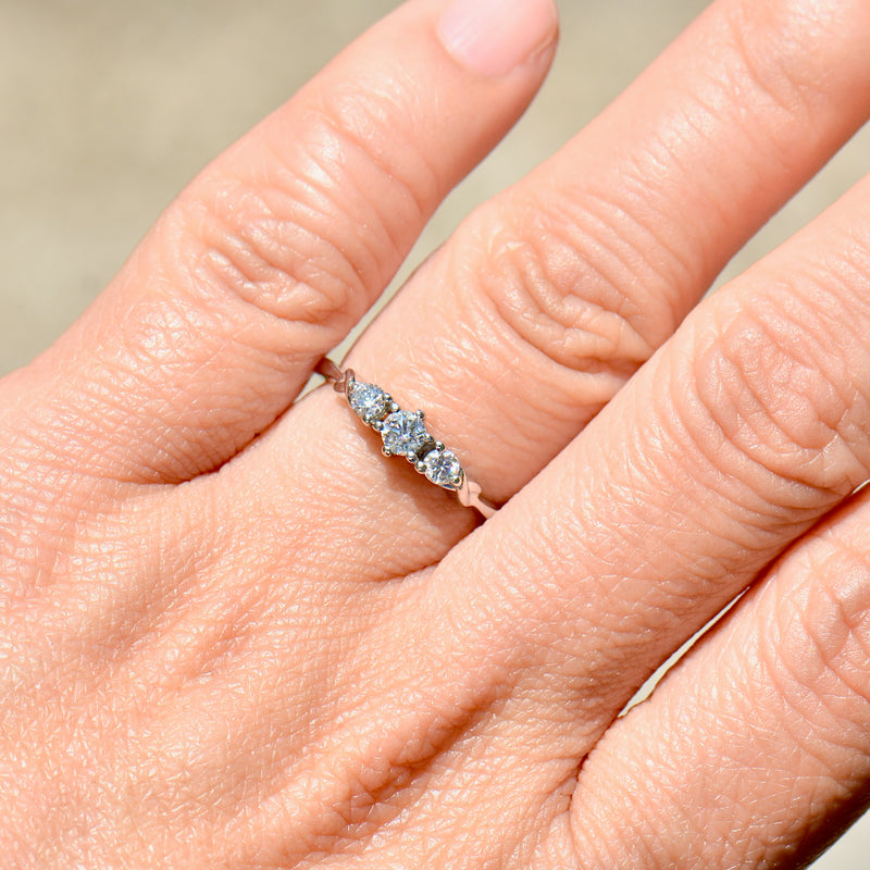 H.Samuel (Discontinued) 9ct White Gold Diamond Three Stone Infinity Twist Design Ring (0.25ct)