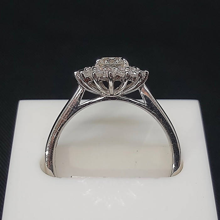 18ct White Gold Diamond 2 Row Cluster Ring