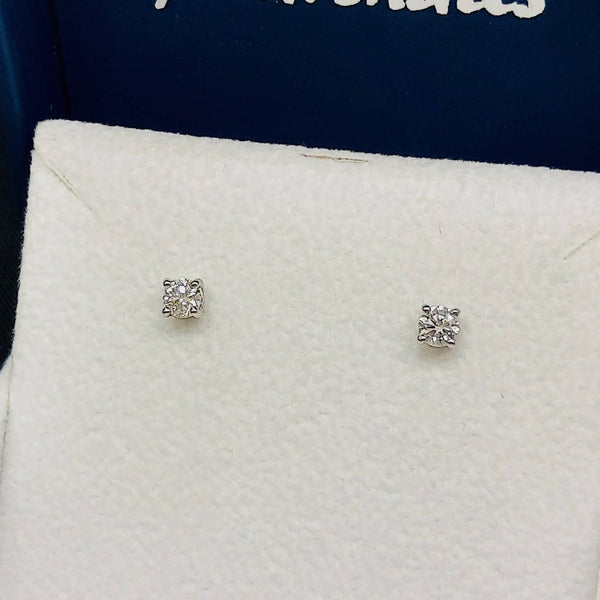 0.42 carat platinum set diamond stud earrings